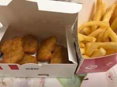 -肯德基(中纬店)