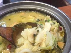 -周鱼小馆石锅酸菜鱼(活力汇店)