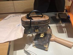 -LV路易威登(贵和购物中心店)