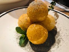 拉丝芝士球-太二酸菜鱼(正大广场店)
