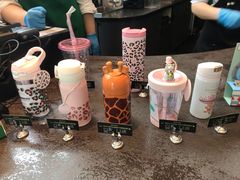 -星巴克(港汇1号办公楼店)
