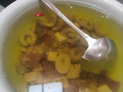 梅脊炖腰酥-广迎居老正兴菜馆