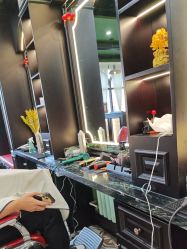 -豪帅男士理容馆