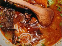 -百春原湖南牛肉粉(百联世纪店)