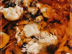-鑫巴蜀小镇 · 水煮鱼专研店(玉桥店)