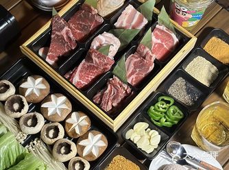 打卡深圳zui美的湖边烟花环境地️