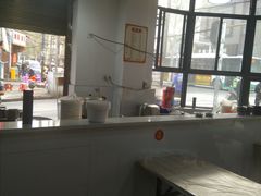 -亮亮蒸虾(石牌岭店)