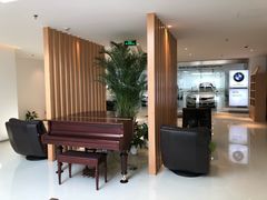 -北京京宝行宝马4S店(闵庄路店)