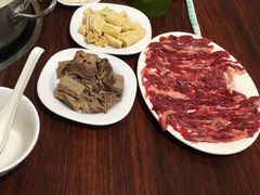 -黑山牛肉汤火锅(花城汇店)