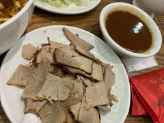 -李连贵酒家熏肉大饼(昆明街店)