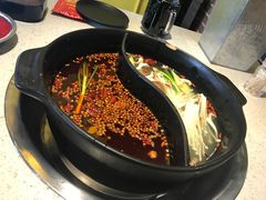 鸳鸯锅-钢管厂五区小郡肝串串香(南山店)