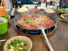 -黄潇洒老火锅(九眼桥宏济巷店)
