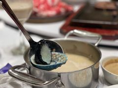 -红鼎豆捞·非遗鲍皇汤火锅(宝丰路店)