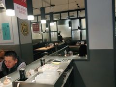 -宽鲜锅贴家常菜(永旺东部购物中心香港中路店)