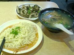 -达道武仔牛肉店(广达路店)