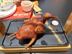 玻璃脆皮乳鸽-羽鸽集·乳鸽专门店·地道顺德菜(岭南站店)