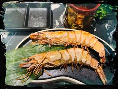 -山川小町·极番烧肉(新地假日广场店)