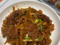 干炒牛河-稻香酒家·34年老字号·港式粤菜(汉街店)