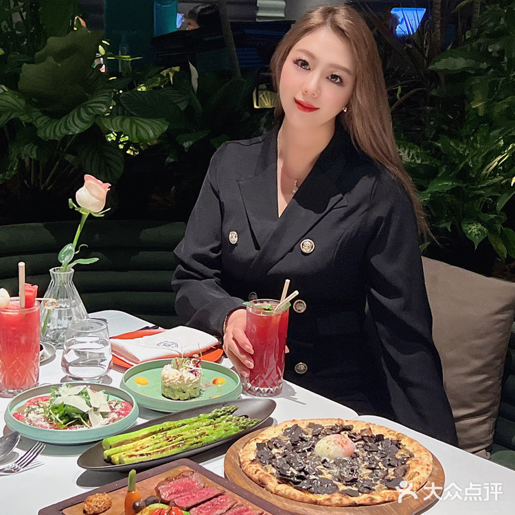 上海必吃榜意大利餐厅｜好似在花园里用餐