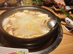 -一朵菌·野生菌探索家火锅(南亚店)