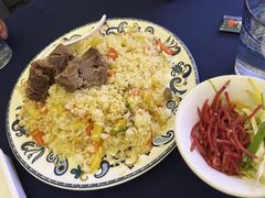 维吾尔妈妈手抓饭-伊带伊路新疆美食府(呼家楼店)