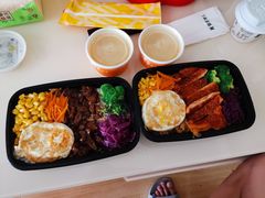 奥尔良鸡排饭-豪客来牛排(中核世纪广场店)