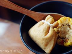 蟹子豆腐包-丽江庭院之爱在路上(西单店)