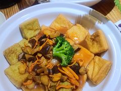 -花溪雨·森林餐厅(石基店)