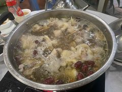 -广宁炭炉鸡煲·富临门饭店