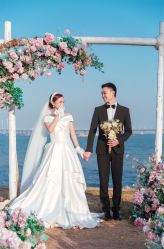 -经典婚纱摄影美学馆·私人定制