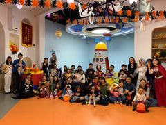 -小门牙好性格托育(北外滩中心)