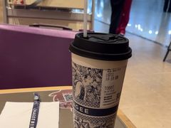 白雾红尘-CHAGEE霸王茶姬(上海浦东机场店)