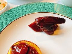 一口鲍鱼酥-三号黄浦会Canton Table