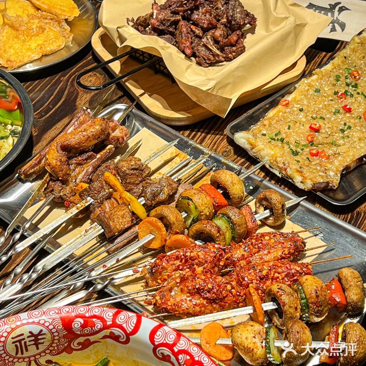 西安‼️chao正宗的东北烧烤来小破店吃甜麻肥哈!