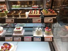 -罗森尼娜(德思勤店)