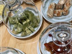 -阮大兴糕团(杭州西湖银泰百货店)