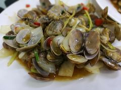 -小辣妹川味海鲜加工店(第一市场椰风巷店)
