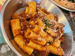 慢炖牛肉酱意面-BOTTEGA意库(中骏世界城店)