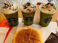 -星巴克臻选(周浦万达店)