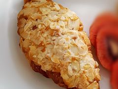 杏仁羊角-麦田工坊(月湖店)