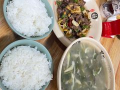 -何永光123鲜牛肉馆(1号店)
