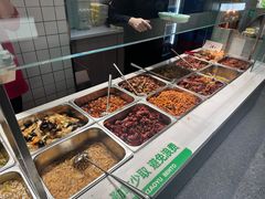 -晓宇盒饭(民安街店)