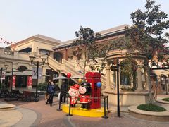 -王府井奥莱临潼小镇(临潼店)