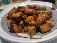 腊八豆炒藕丁-雲蜀龙阁·金牌水煮鱼(方庄店)