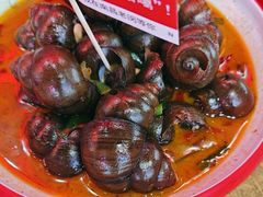 -老闵田螺馆·南昌特色小炒(梦时代店)