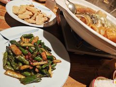 -新白鹿餐厅(银泰西湖文化广场店)