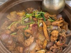 -胡须佬鸡煲四季火锅店(石厦西村直营店)