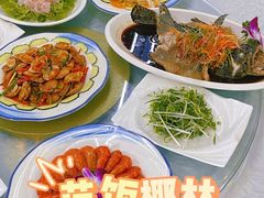 -范饭椰林川湘味海鲜·椰子鸡(三亚湾椰梦长廊店)