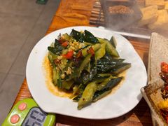 -滇香肴·云南菜蒸汽石锅鱼(云南北路店)