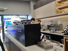 -瑞幸咖啡(新世界中心店)